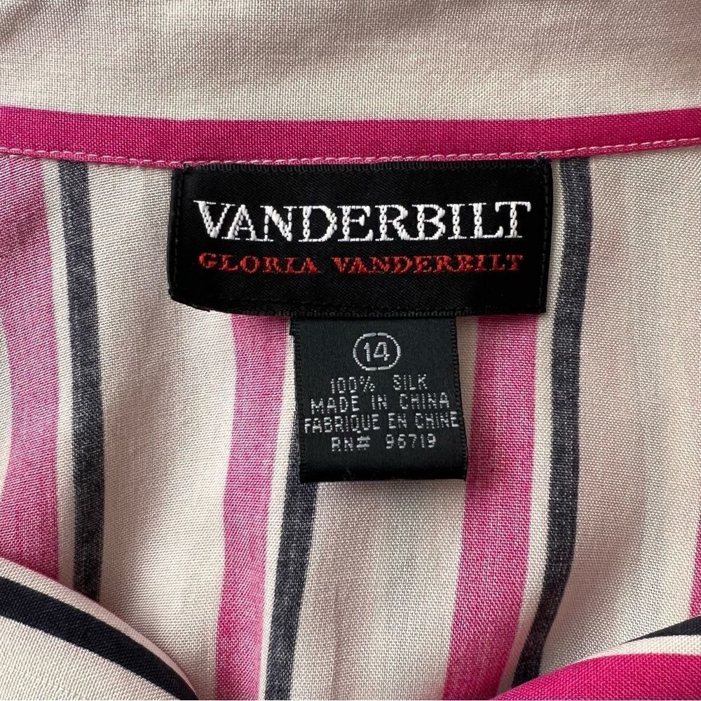 Gloria Vanderbilt Cream & Pink Silk Button Down Shirt - Picture 5 of 5
